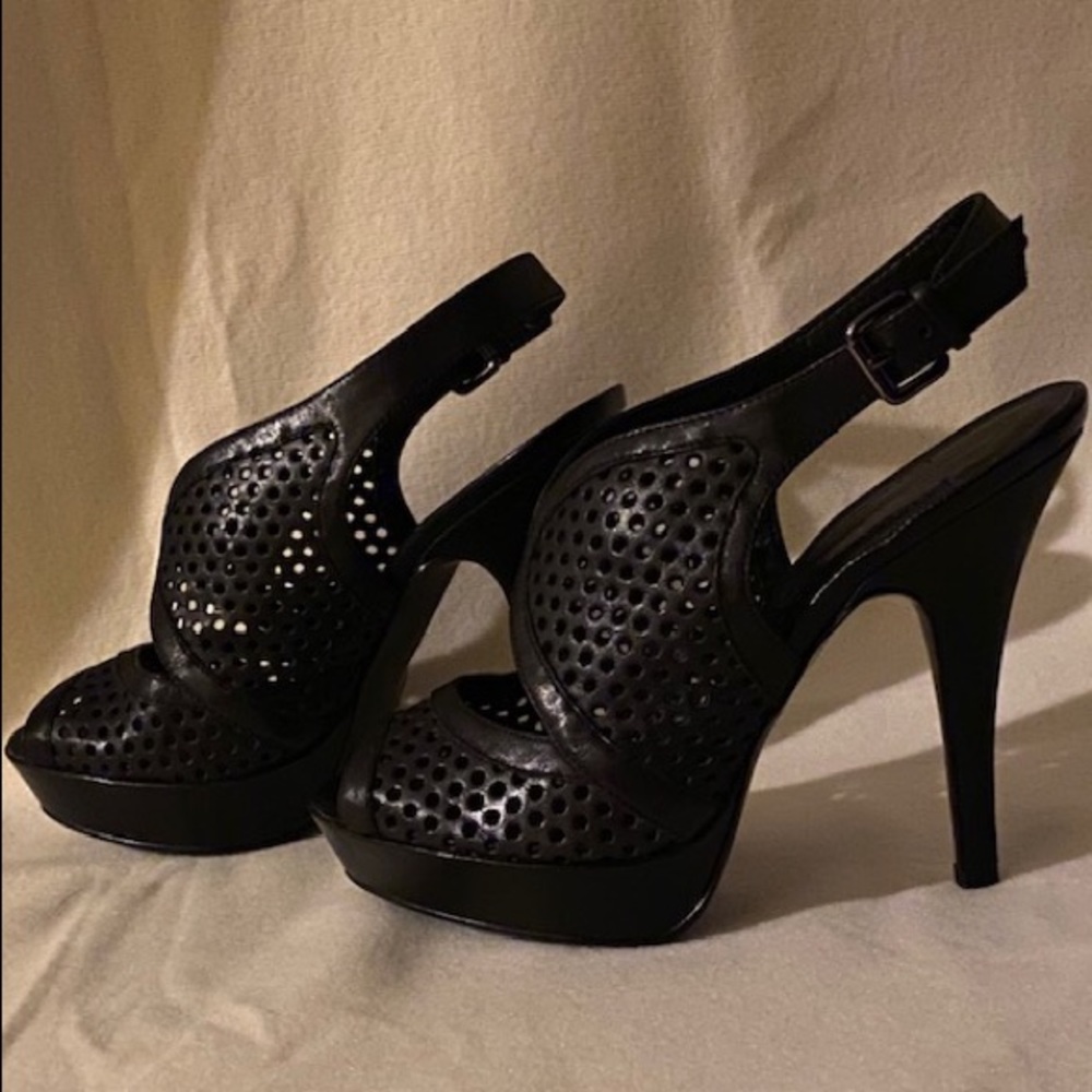 BCB Generation Sling back heels